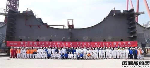 外高桥造船为SBM建造第六艘FPSO下坞
