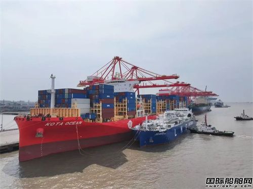 太平船务在外高桥港区完成首次LNG燃料加注