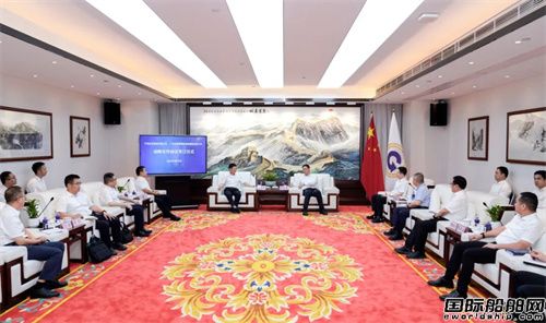 北部湾港集团与平陆运河集团签署战略合作协议
