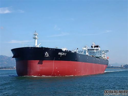 山船重工为希腊船东建造11.5万吨成品油船开启试航