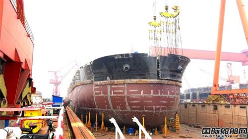 大船天津为DYNACOM建造首制VLCC实现主船体成型