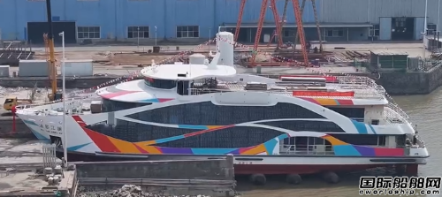 东方船艇承建400客位游艇“浦晏江斓”吉水,