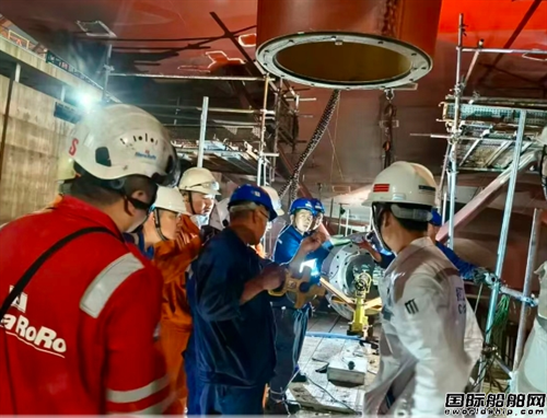 招商船舶威海船厂第16艘高端客滚船主机提前完成交机