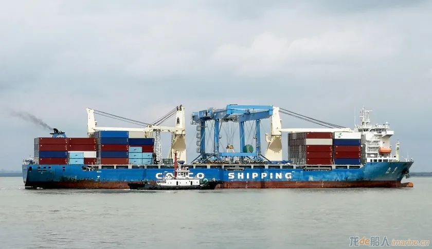 中远海运特运为全球首艘“无人集装箱船”项目运输核心设备